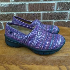 Nurse Mates Libby Leather Clog Womens Purple Multicolor Nursing shoes Size 6.5